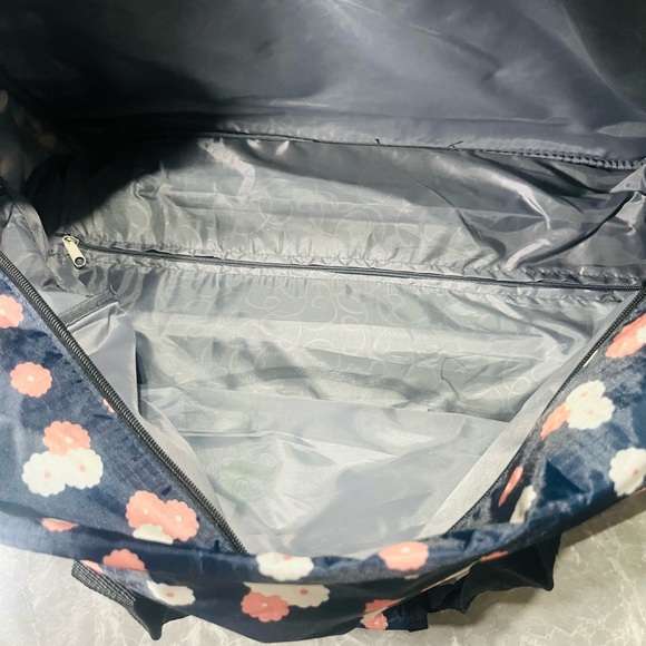 LUCAS Designer Carry On Luggage Collection- Lightweight Pattern 22 Inch Duffel B - Picture 3 of 4